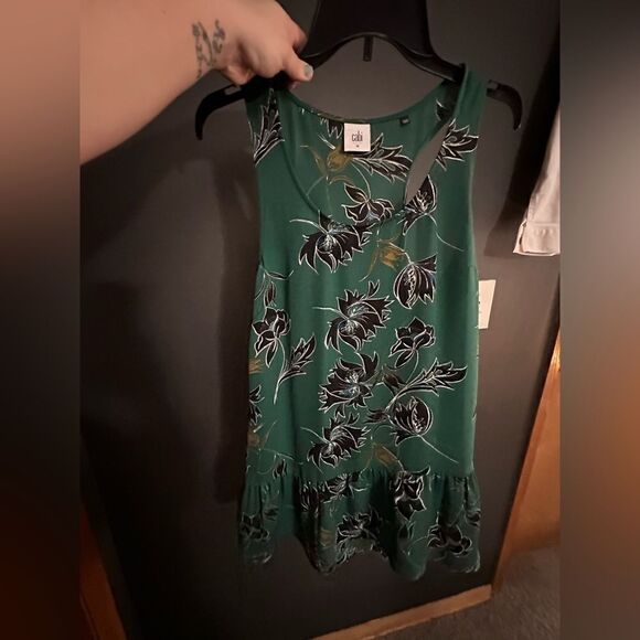 CAbi 3276 Green Zoe Falling Flowers Peplum Top Size Medium - Picture 10 of 14